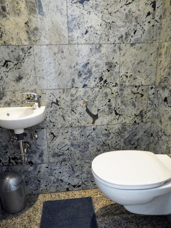 City Villa Schoenbrunn Apartments - Contactless 24H Check-In فيينا المظهر الخارجي الصورة