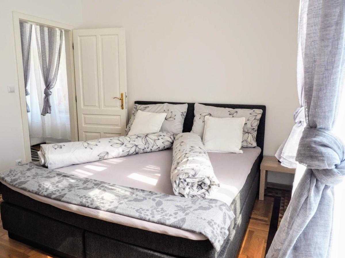 City Villa Schoenbrunn Apartments - Contactless 24H Check-In فيينا المظهر الخارجي الصورة