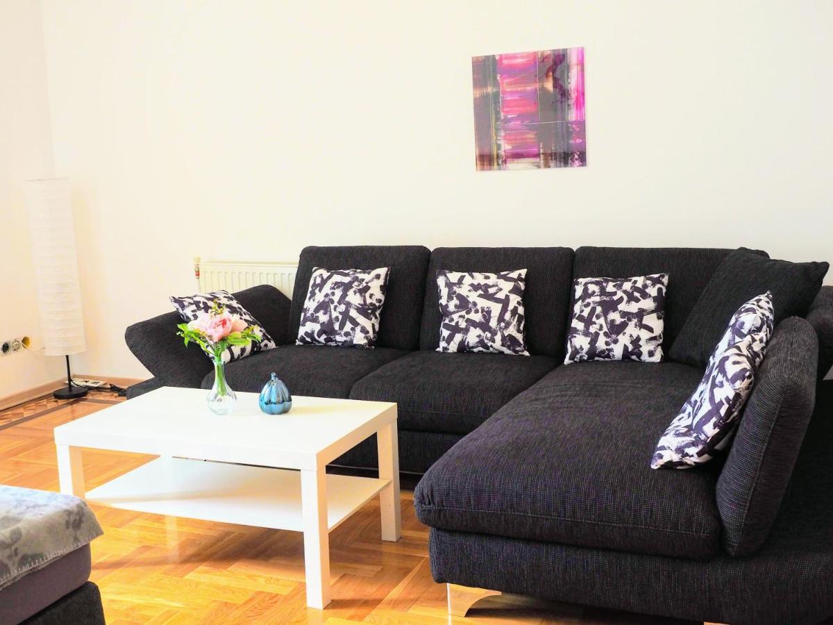 City Villa Schoenbrunn Apartments - Contactless 24H Check-In فيينا المظهر الخارجي الصورة