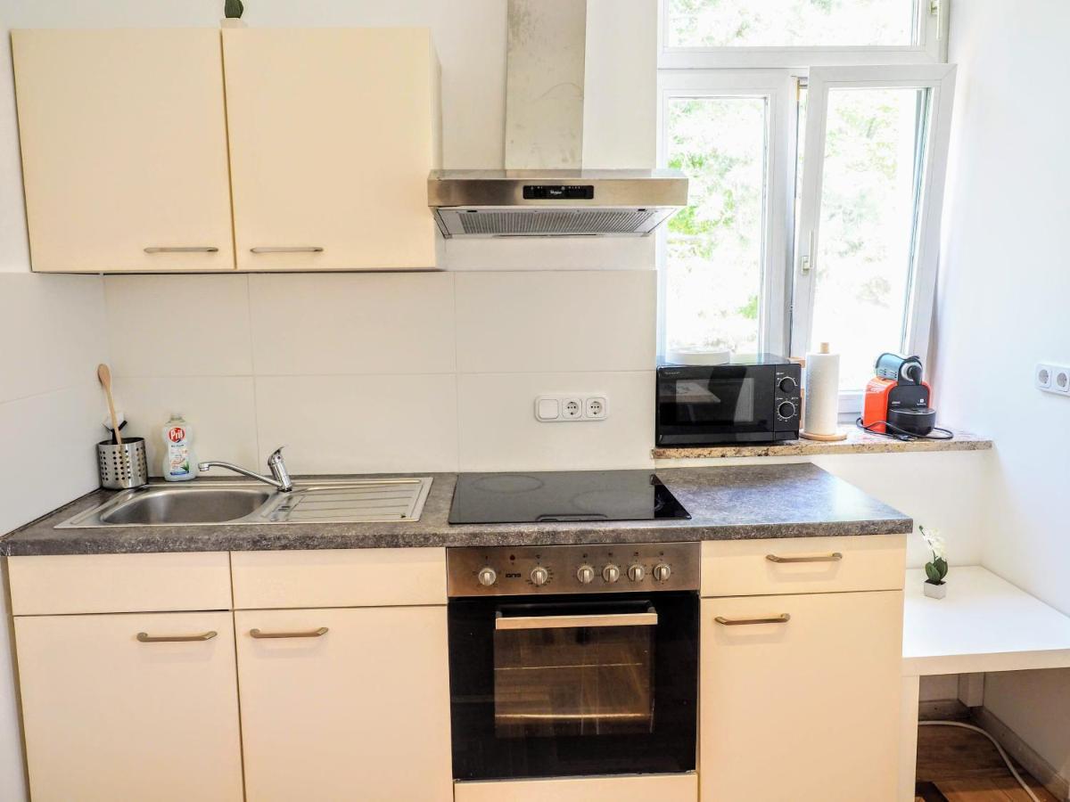 City Villa Schoenbrunn Apartments - Contactless 24H Check-In فيينا المظهر الخارجي الصورة