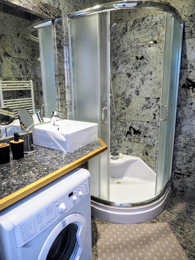 City Villa Schoenbrunn Apartments - Contactless 24H Check-In فيينا المظهر الخارجي الصورة