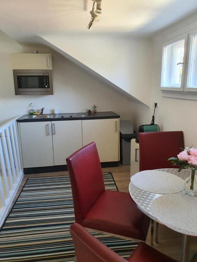 City Villa Schoenbrunn Apartments - Contactless 24H Check-In فيينا المظهر الخارجي الصورة